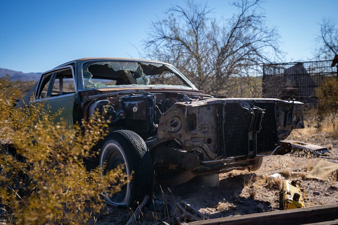 Abandoned damaged vehicles after a hit-and-run — leaving without reporting is illegal in all 50 states
