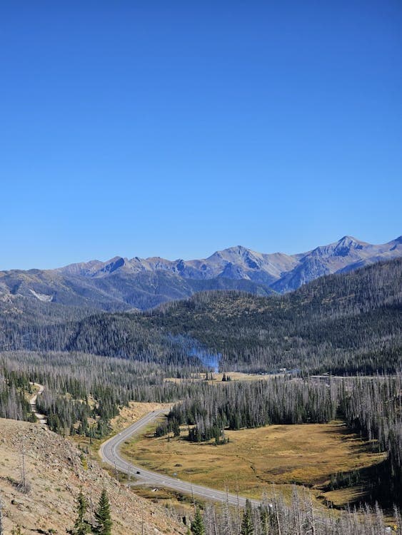 Highway in Colorado representing accident laws and legal requirements